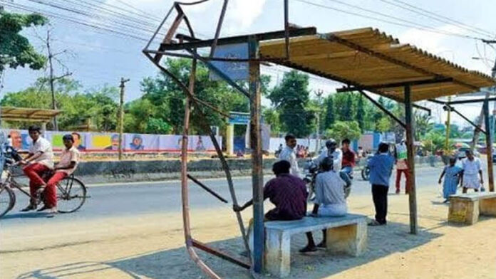 Bus stopage