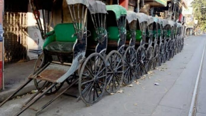 A bunch of rickshaws Stand For Lockdown