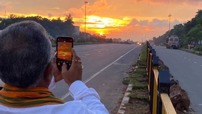 Dilip Ghosh Taking Picture