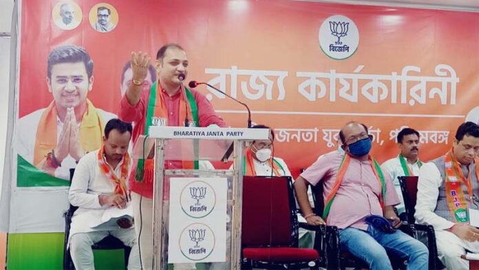 Raju Banerjee Saumitra Khan